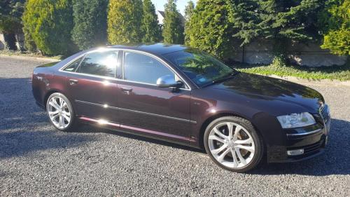 Audi S8